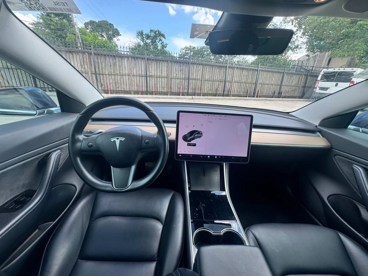 tesla model 3 2018 5YJ3E1EAXJF123703 image tesla model 3 2018 5YJ3E1EAXJF123703 image